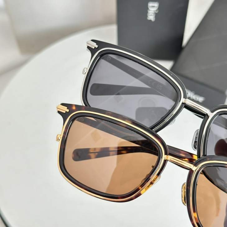 Picture of Dior Sunglasses _SKUfw77644415fw